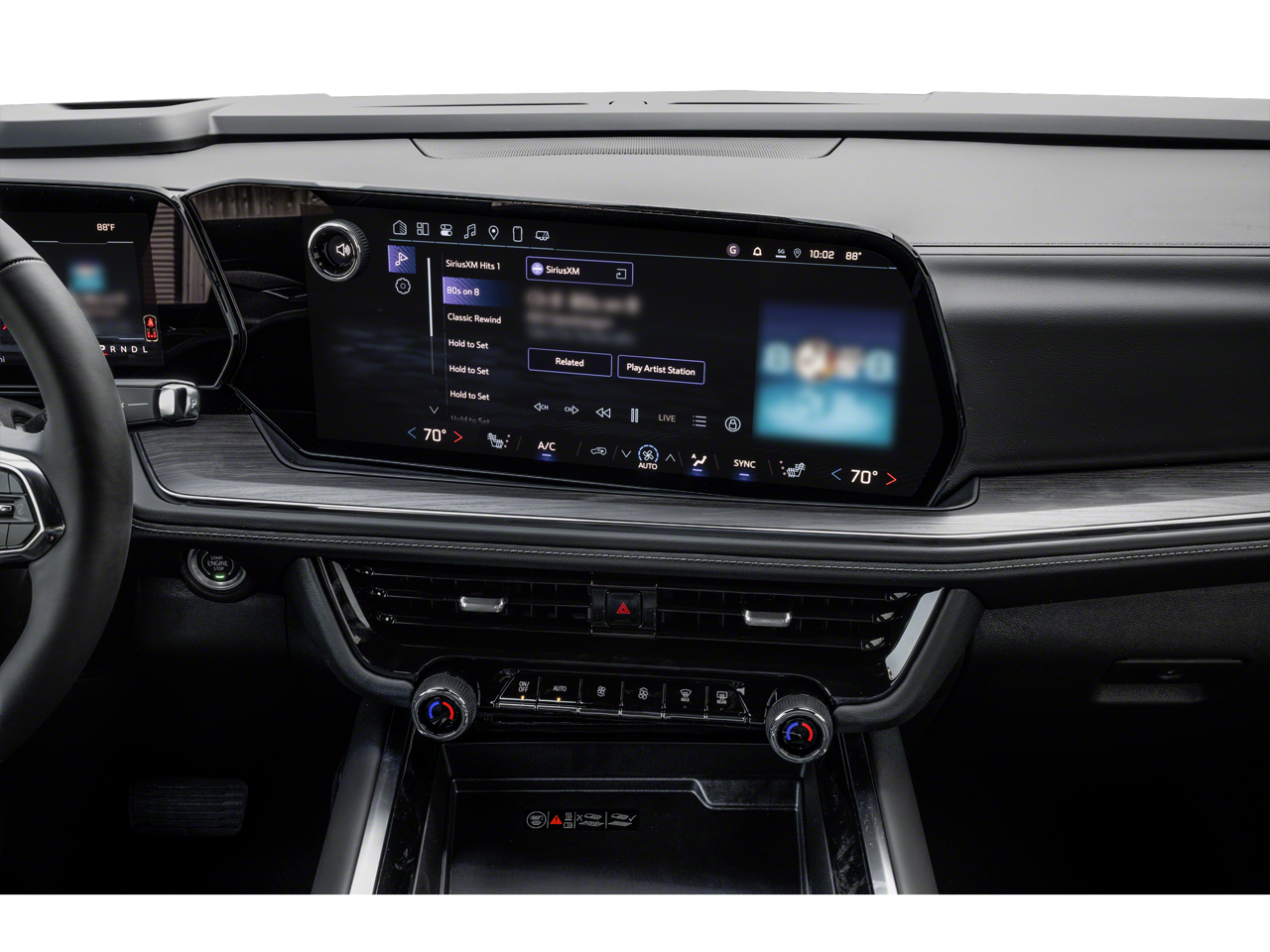 2026 Chevrolet Suburban LT - Photo 31