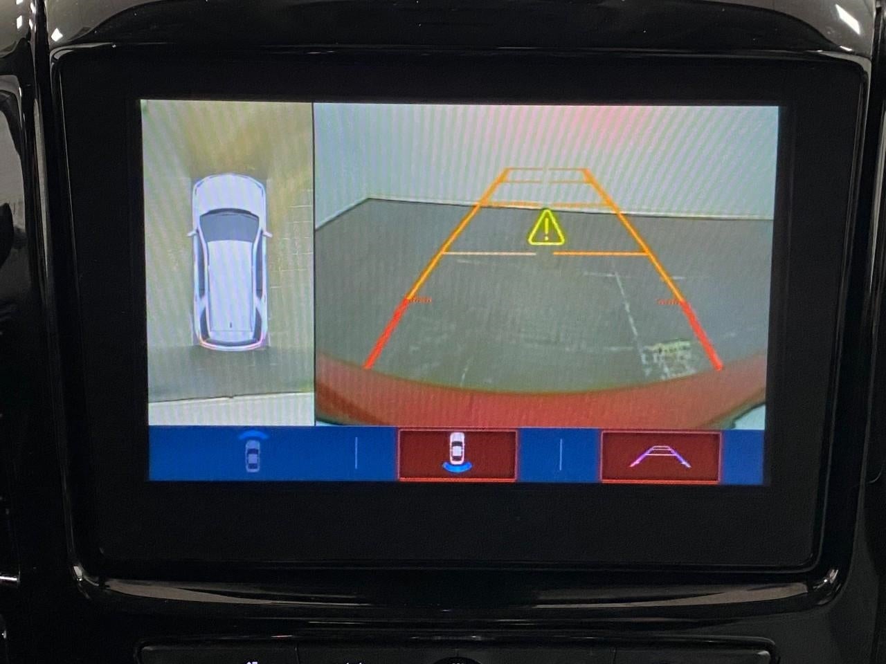 2019 Chevrolet Traverse AWD 4dr Premier w/1LZ