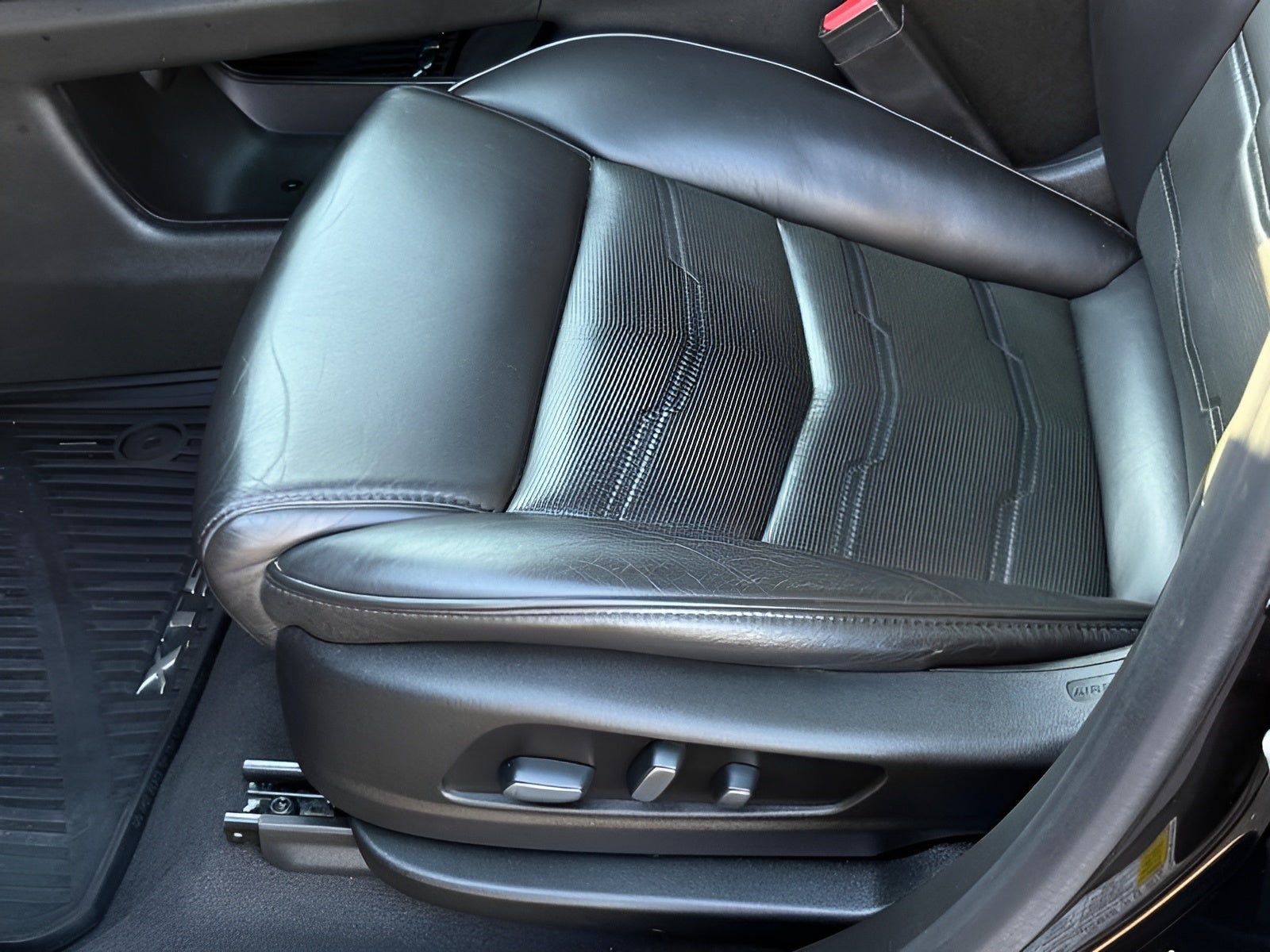 2019 Cadillac XT5 AWD 4dr Platinum