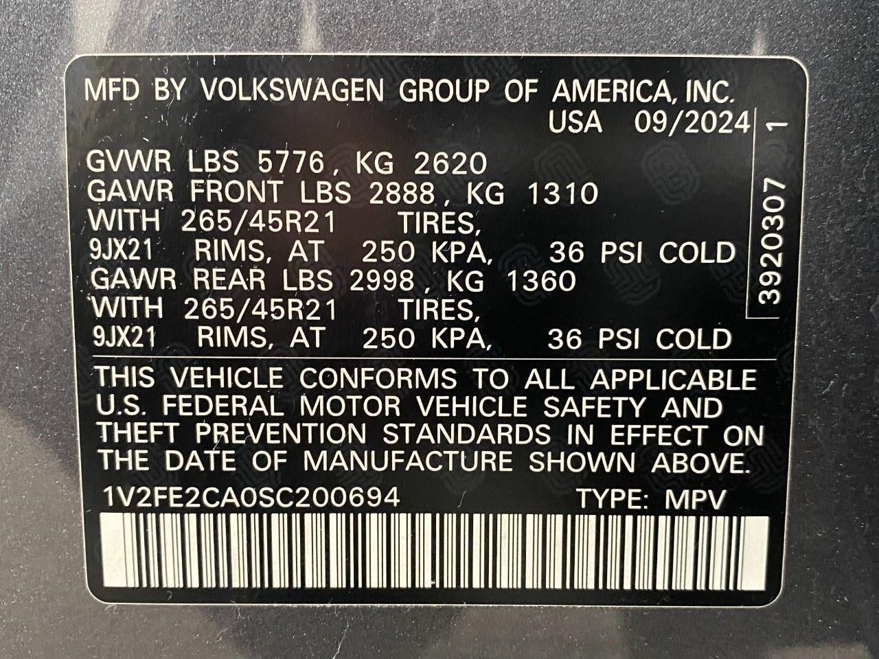 2025 Volkswagen Atlas Cross Sport 2.0T SEL Premium R-Line 4MOTION