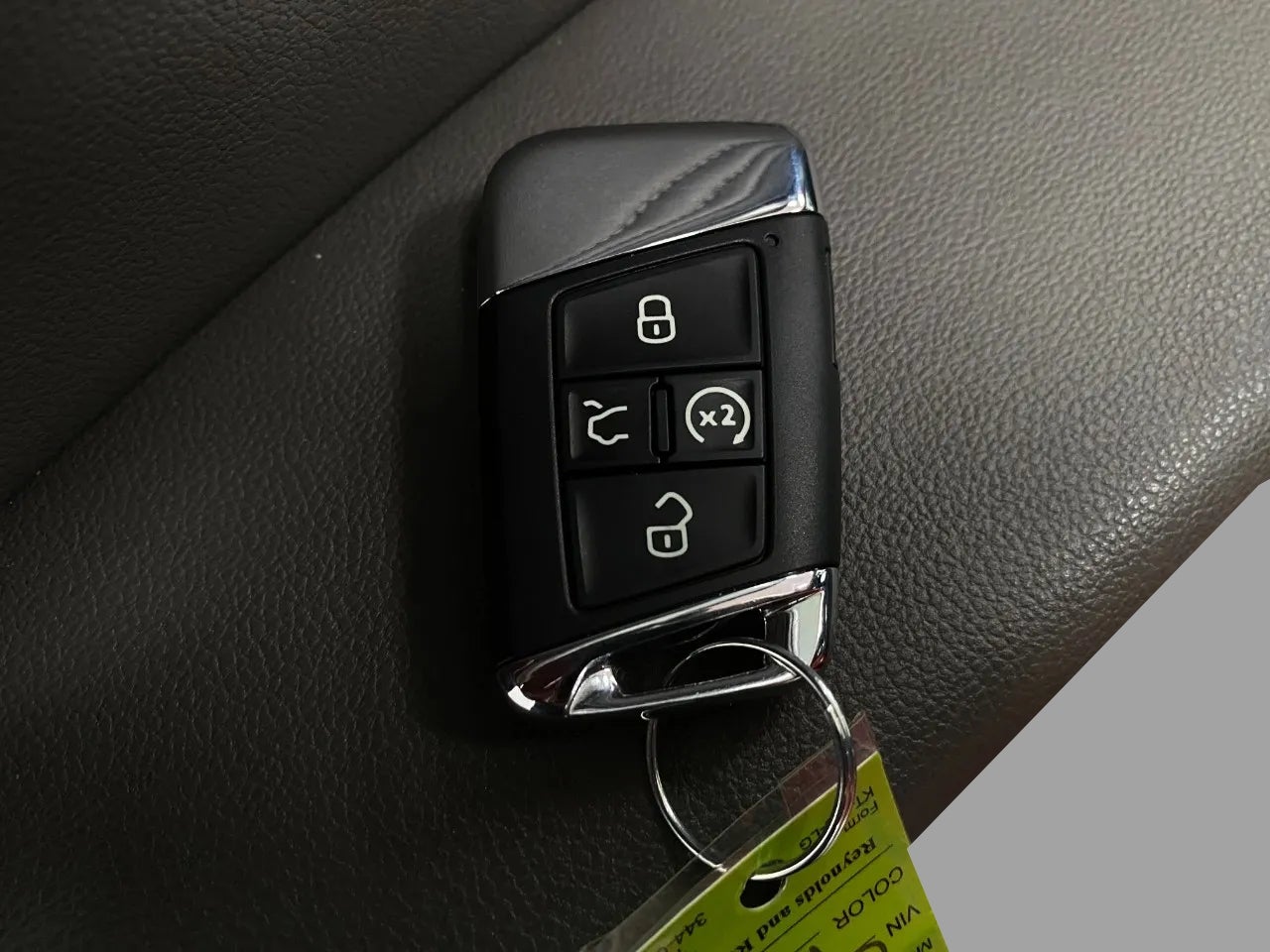 2023 Volkswagen Atlas Cross Sport 3.6L V6 SE w/Technology 4MOTION