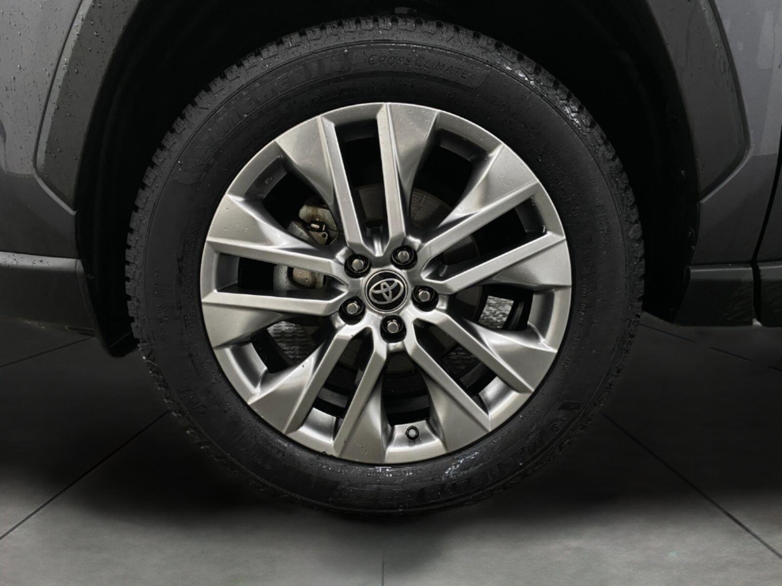 2023 Toyota RAV4 XLE Premium AWD