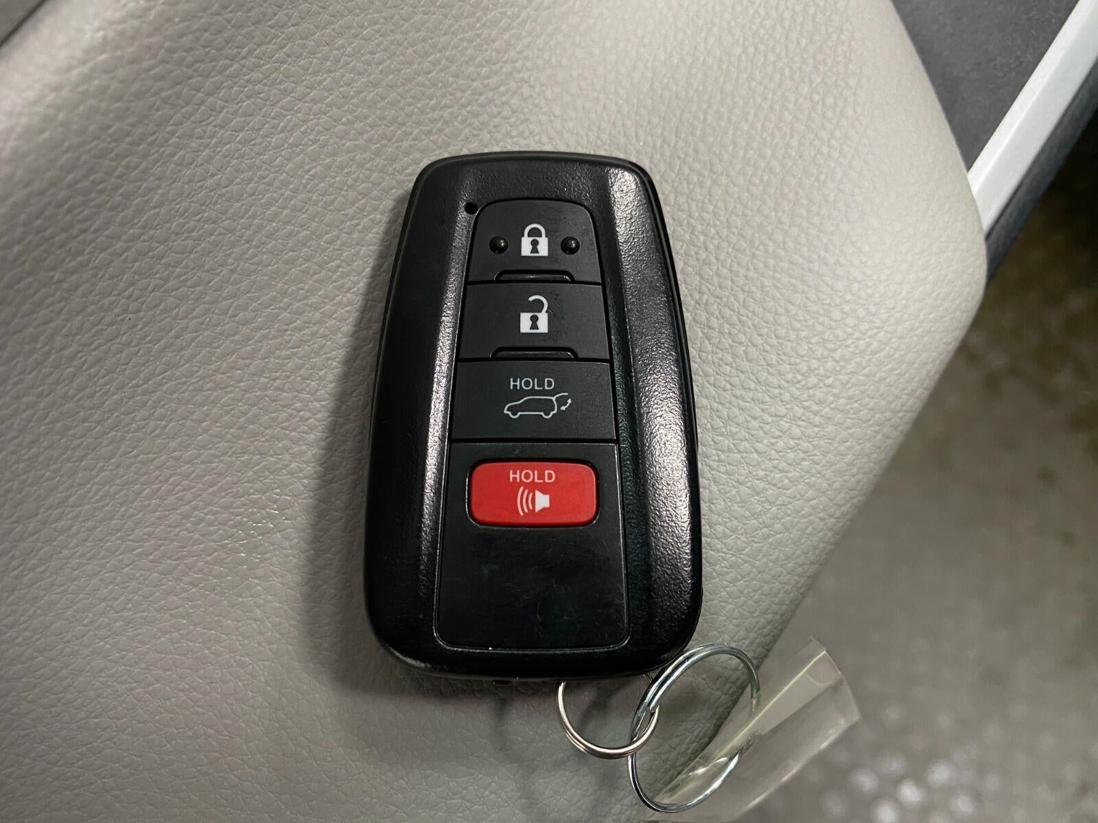 2023 Toyota RAV4 XLE Premium AWD