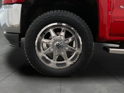 2017 Chevrolet SILVERADO 1500 CREW CAB PICKUP - SHORT BED