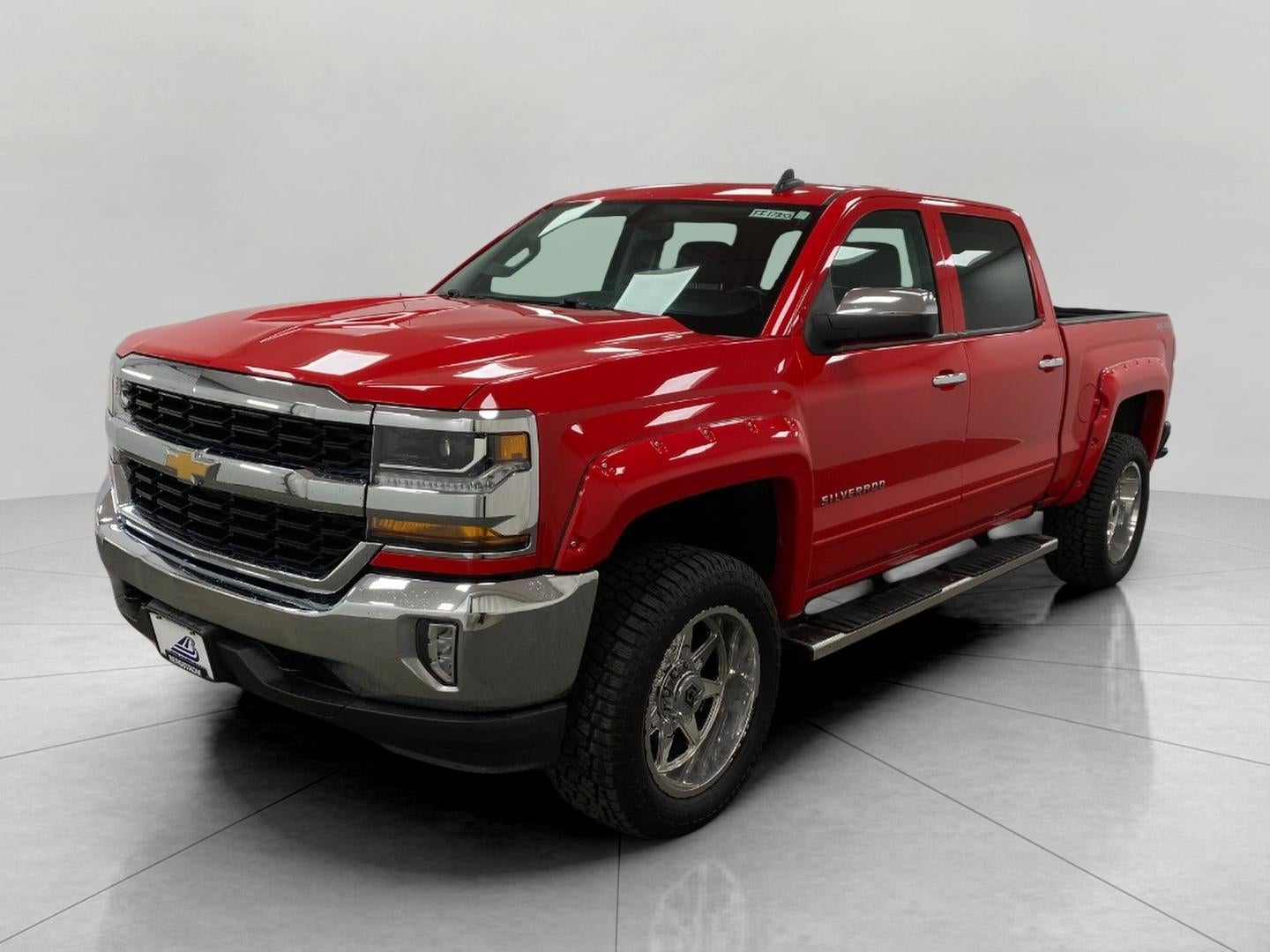 2017 Chevrolet SILVERADO 1500 CREW CAB PICKUP - SHORT BED