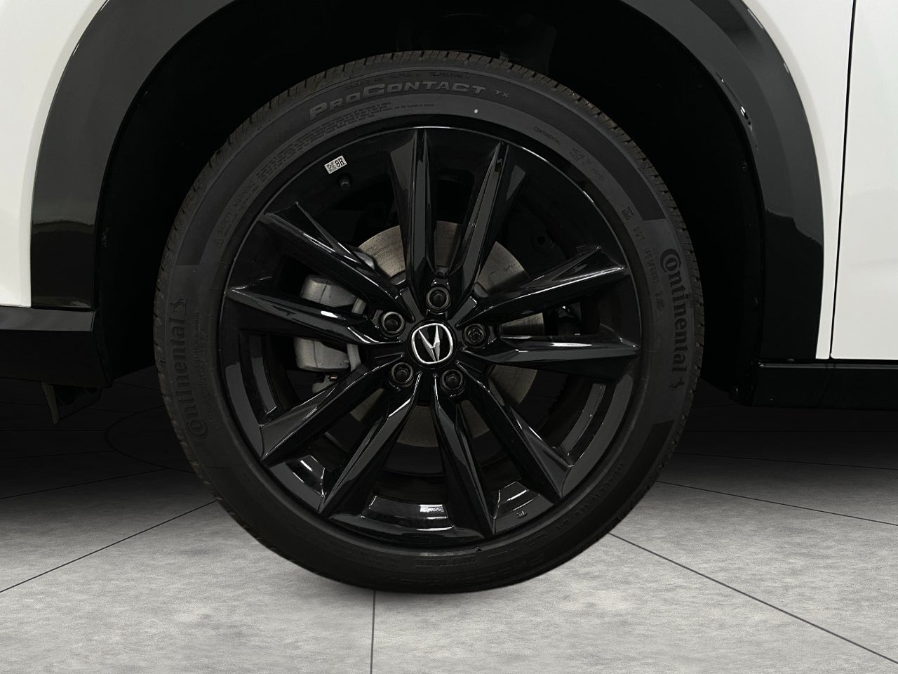 2025 Acura ADX AWD w/A-Spec Advance Package