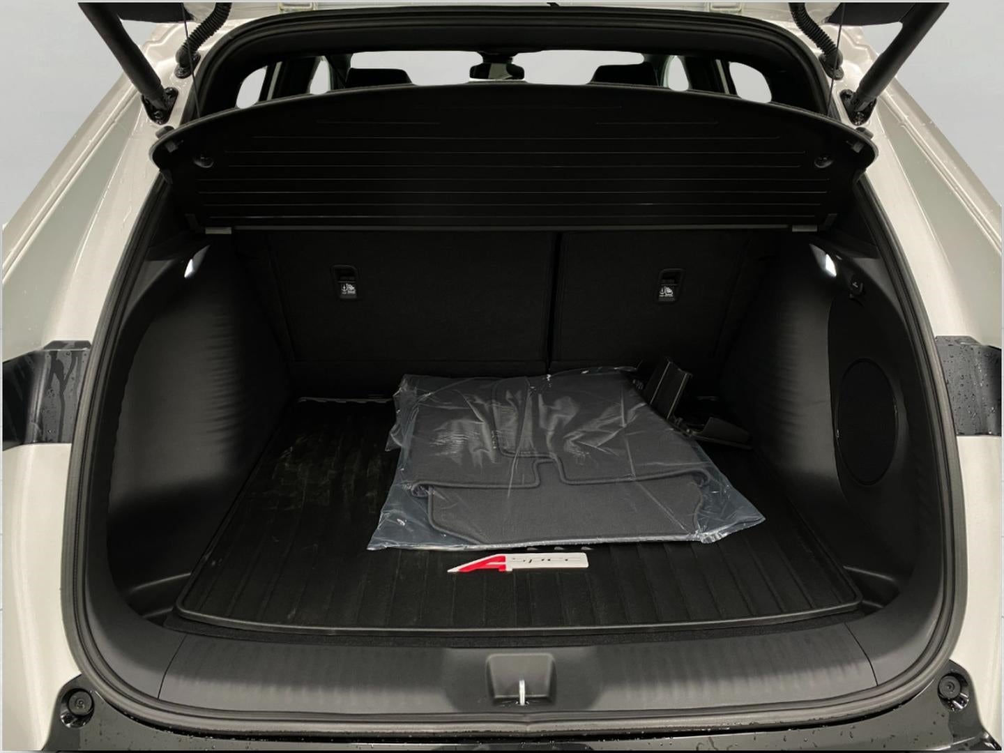 2025 Acura ADX AWD w/A-Spec Advance Package