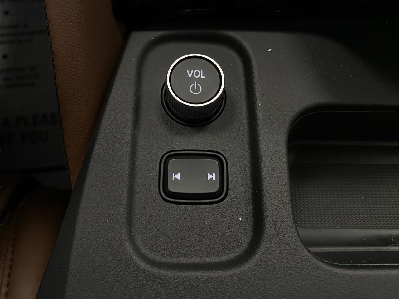 2026 Acura MDX SH-AWD w/Advance Package