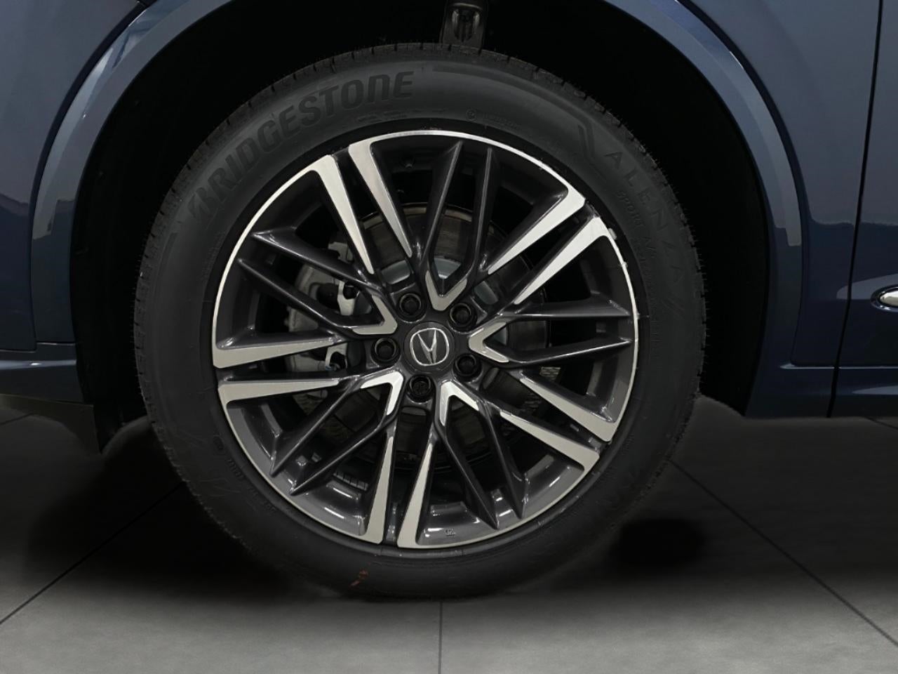 2026 Acura MDX SH-AWD w/Advance Package