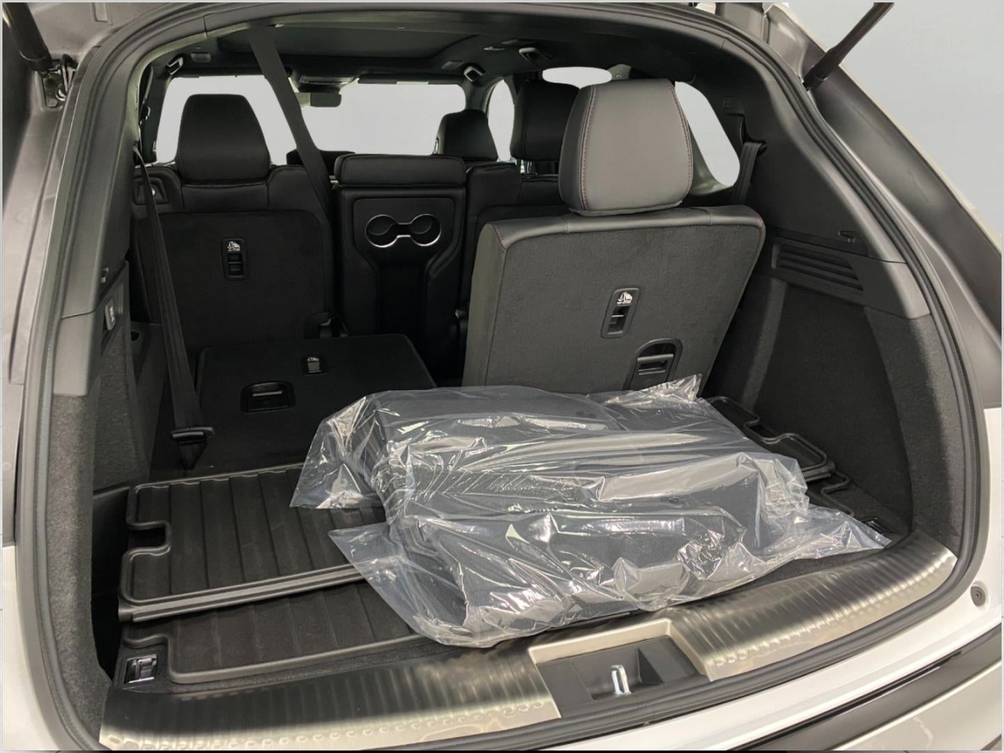 2026 Acura MDX SH-AWD w/A-Spec Advance Package