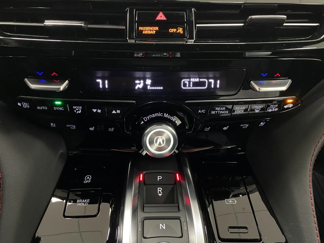 2026 Acura MDX SH-AWD w/A-Spec Advance Package