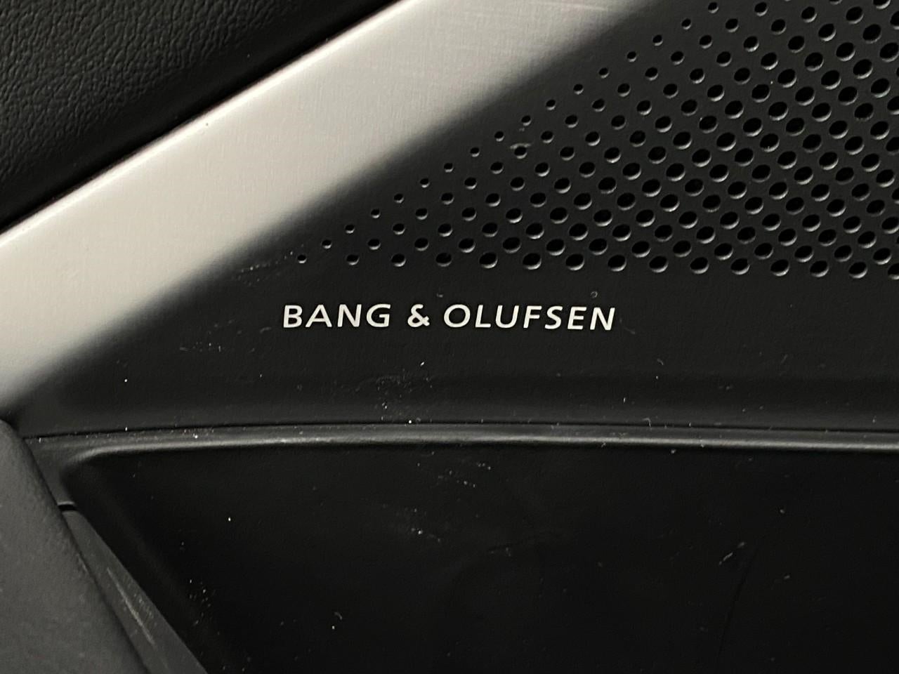 2026 Acura MDX SH-AWD w/A-Spec Advance Package