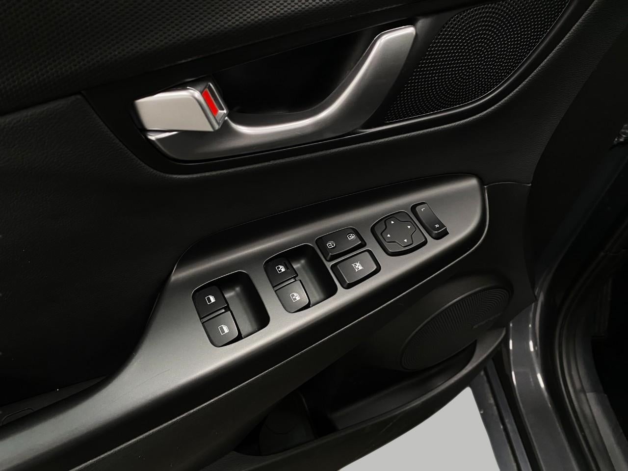 2023 Hyundai Kona Limited DCT AWD