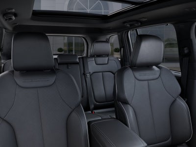 2025 Jeep Grand Cherokee GRAND CHEROKEE OVERLAND 4X4
