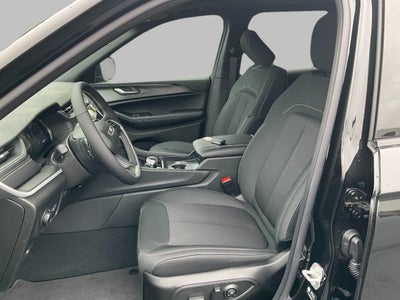 2025 Jeep Grand Cherokee GRAND CHEROKEE L LAREDO X 4X4