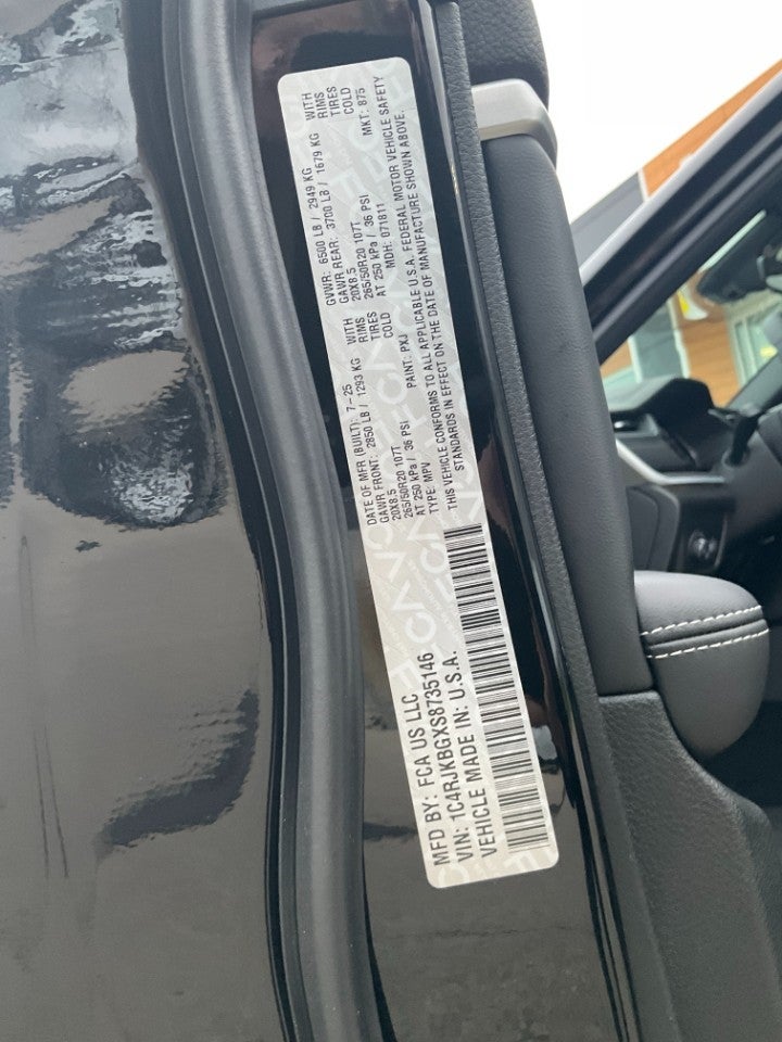 2025 Jeep Grand Cherokee GRAND CHEROKEE L LIMITED 4X4