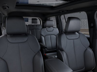 2025 Jeep Grand Cherokee GRAND CHEROKEE L OVERLAND 4X4
