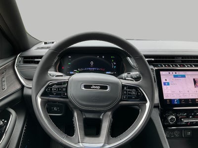 2024 Jeep Grand Cherokee 4xe Overland 4x4