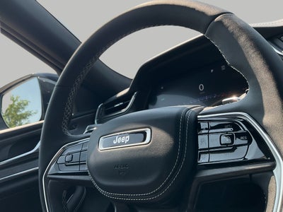 2024 Jeep Grand Cherokee 4xe Overland 4x4