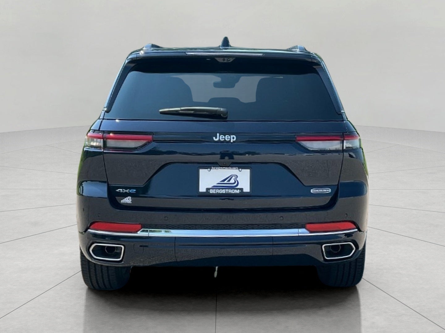 2024 Jeep Grand Cherokee 4xe Overland 4x4