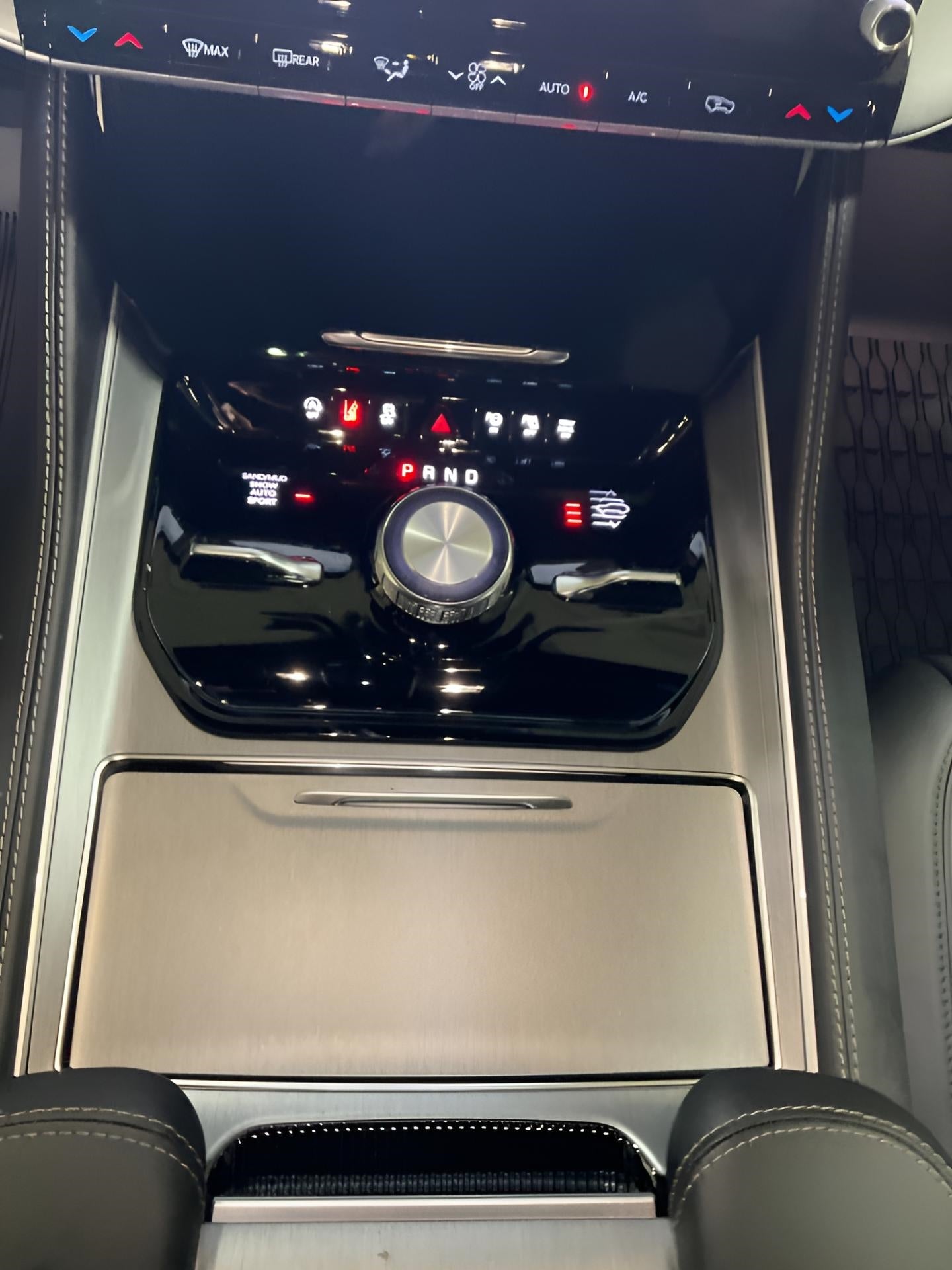 2026 Jeep Grand Wagoneer GRAND WAGONEER L LIMITED RESERVE 4X4