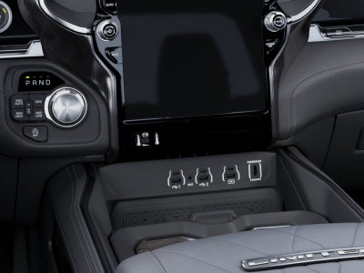 2026 RAM 1500 Limited 4x4 Crew Cab 5'7 Box