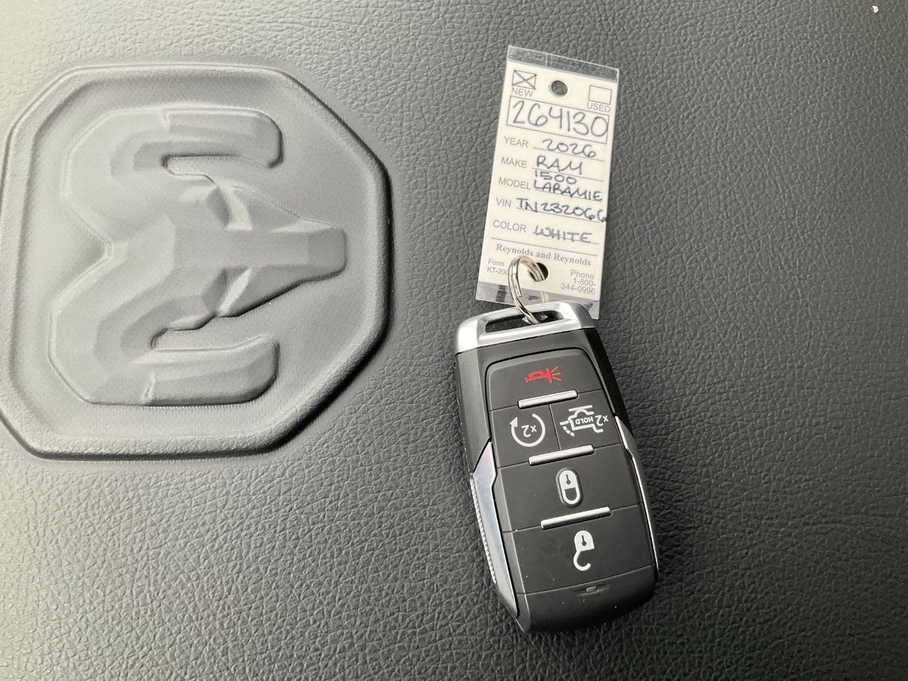 2026 RAM Ram 1500 RAM 1500 LARAMIE CREW CAB 4X4 5'7' BOX