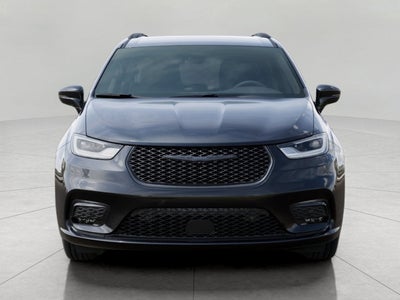 2026 Chrysler Pacifica Select FWD