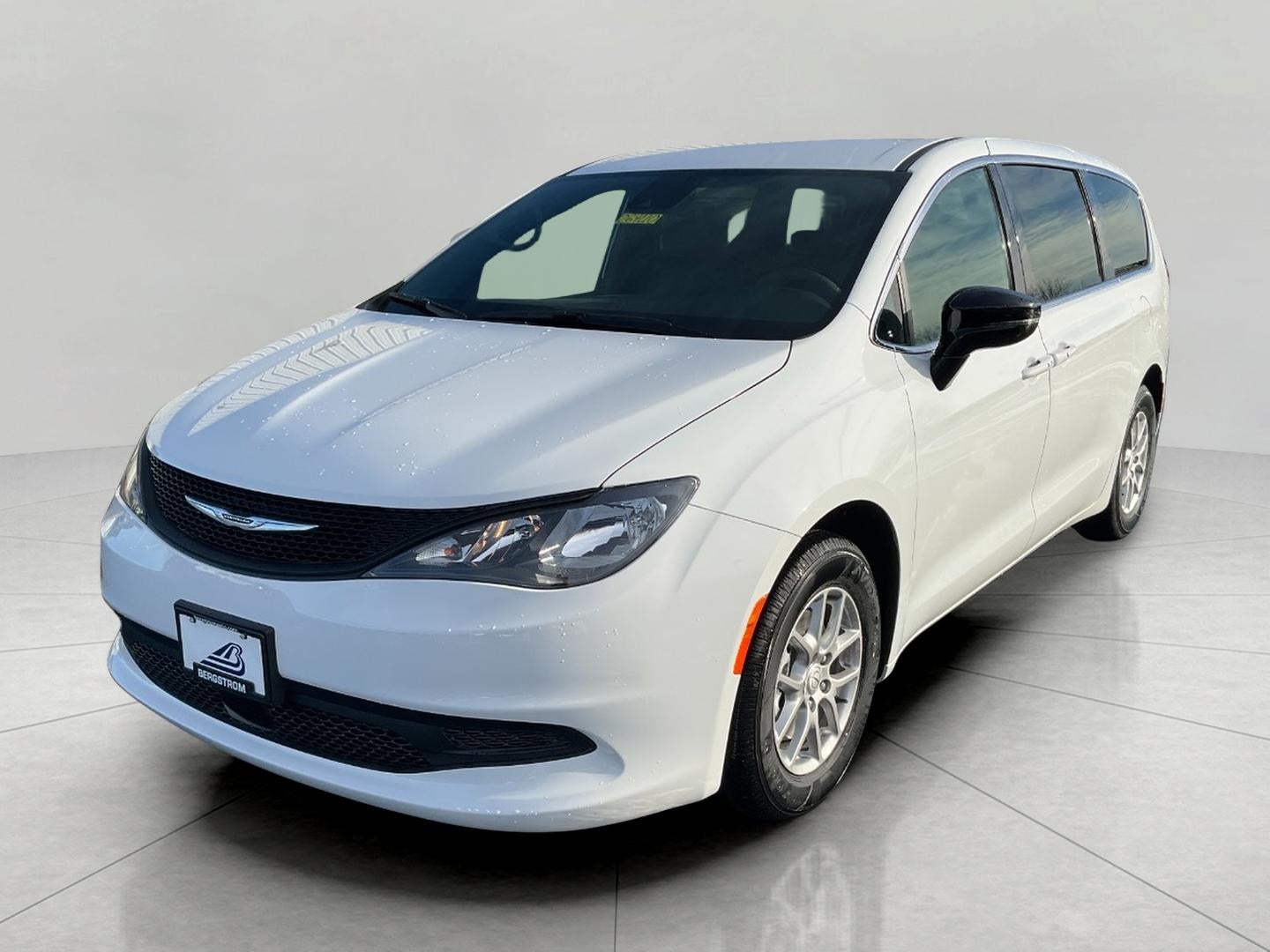 2026 Chrysler Voyager VOYAGER LX