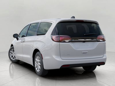 2026 Chrysler Voyager VOYAGER LX