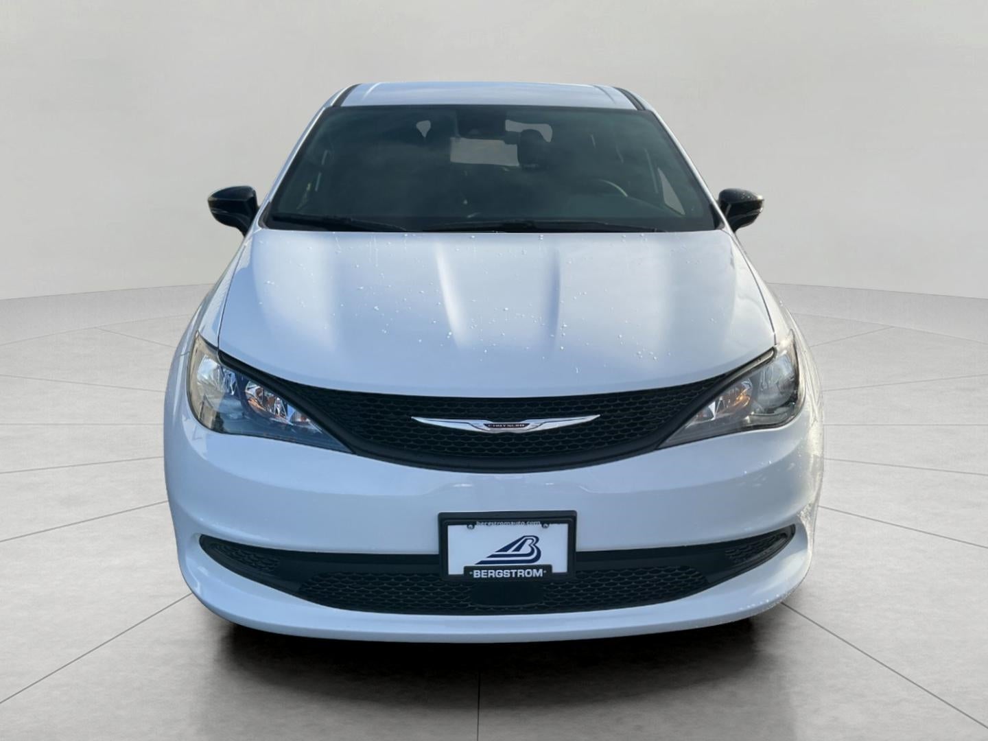 2026 Chrysler Voyager VOYAGER LX