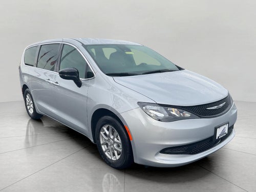 2026 Chrysler Voyager VOYAGER LX