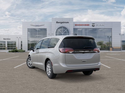 2026 Chrysler Voyager VOYAGER LX