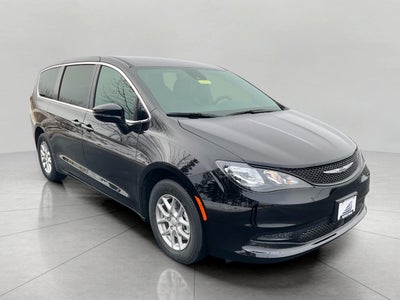 2026 Chrysler Voyager VOYAGER LX