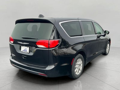 2026 Chrysler Voyager VOYAGER LX