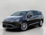2027 Chrysler Pacifica PACIFICA SELECT AWD