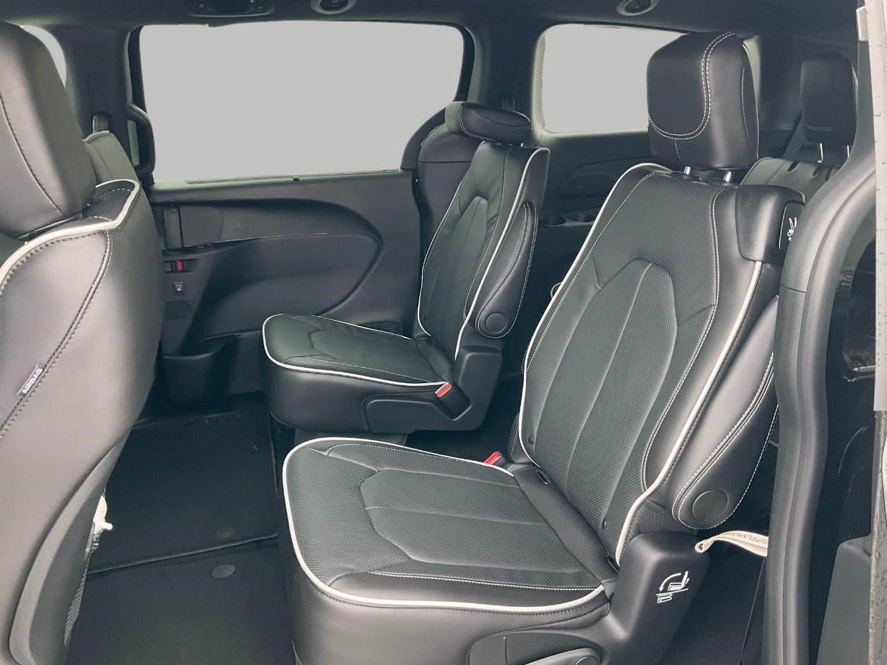 2026 Chrysler Pacifica PACIFICA LIMITED AWD