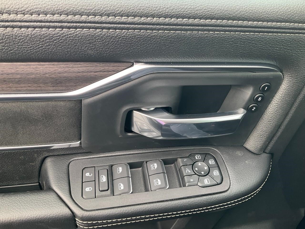 2026 RAM Ram 3500 RAM 3500 LARAMIE CREW CAB 4X4 6'4' BOX