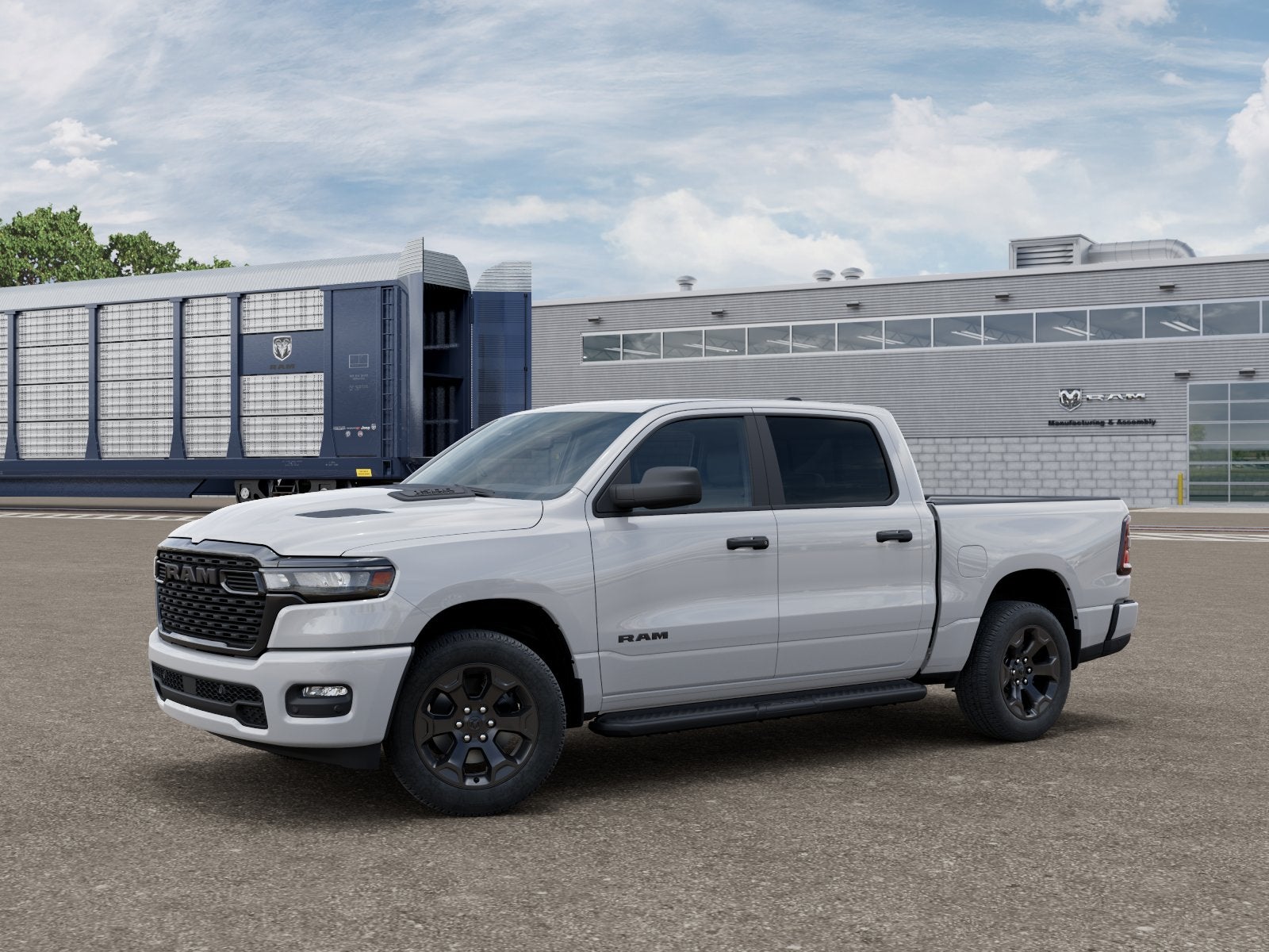 2026 RAM 1500 Express 4x4 Crew Cab 5'7 Box