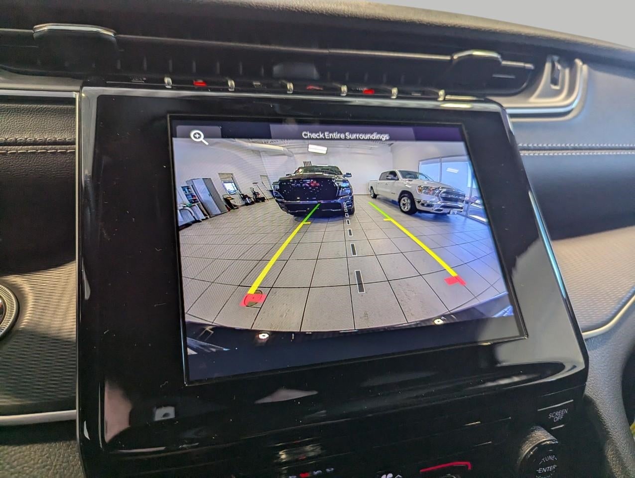 2026 Jeep Grand Cherokee GRAND CHEROKEE LAREDO 4X4