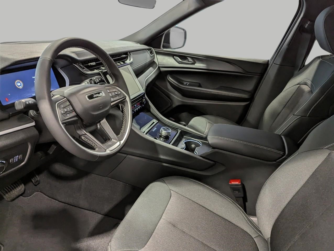 2026 Jeep Grand Cherokee GRAND CHEROKEE LAREDO 4X4