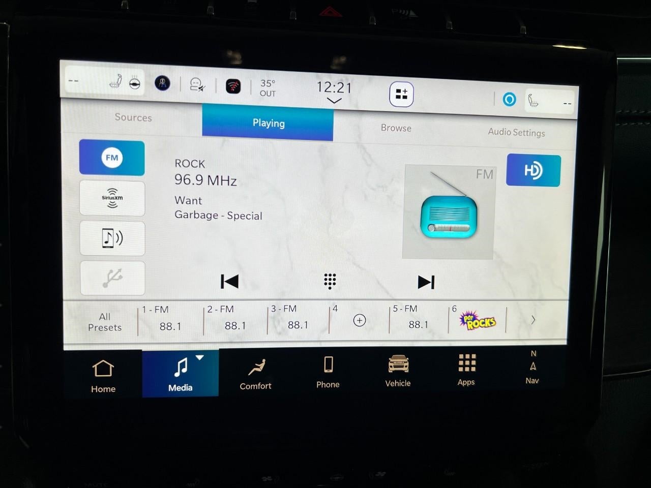 2025 Jeep Grand Cherokee GRAND CHEROKEE OVERLAND 4X4