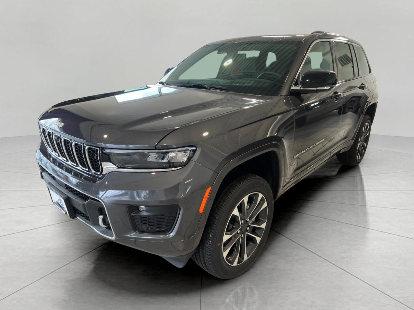 2025 Jeep Grand Cherokee GRAND CHEROKEE OVERLAND 4X4