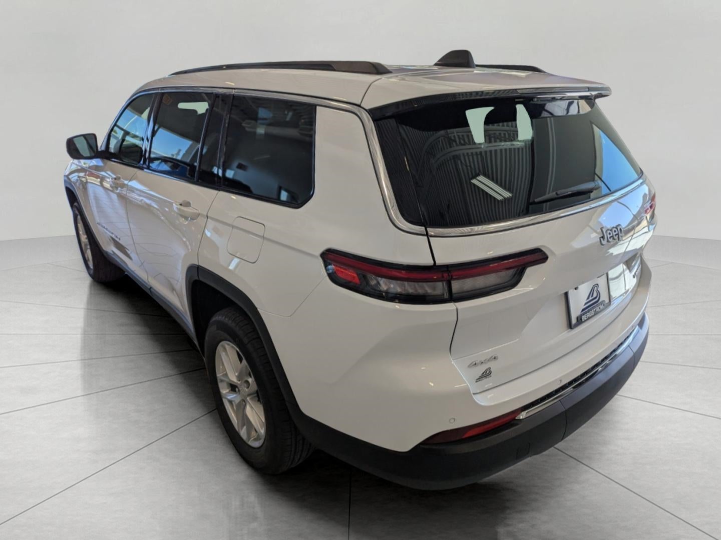 2026 Jeep Grand Cherokee GRAND CHEROKEE L LAREDO X 4X4