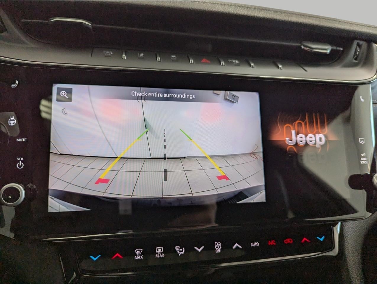 2026 Jeep Grand Cherokee GRAND CHEROKEE L LAREDO ALTITUDE 4X4