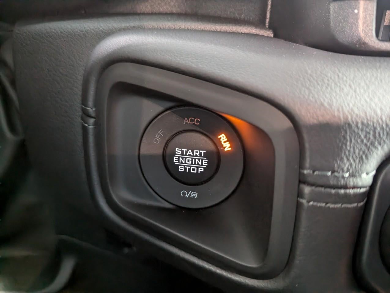 2025 Jeep Gladiator GLADIATOR RUBICON 4X4