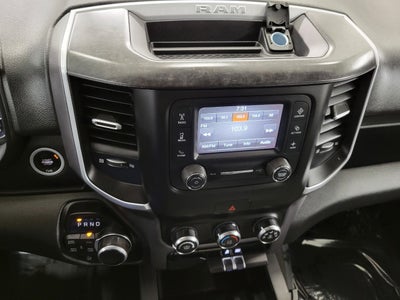 2022 RAM 1500 Big Horn Quad Cab 4x4 6'4' Box