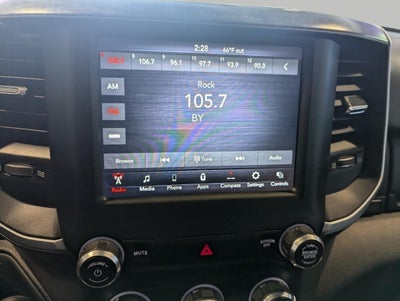 2019 RAM 1500 Big Horn/Lone Star Crew Cab 4x4 5'7' Box