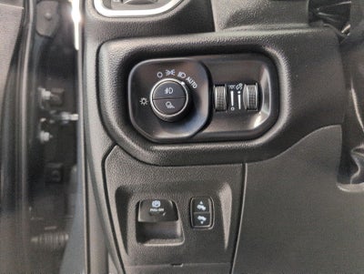 2026 RAM 1500 Laramie Crew Cab 4x4 5'7' Box
