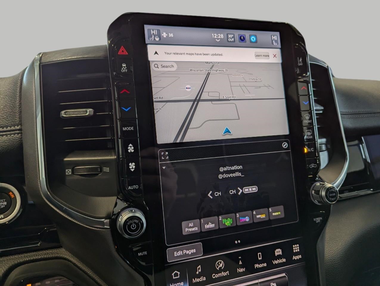 2026 RAM Ram 1500 RAM 1500 LARAMIE CREW CAB 4X4 5'7' BOX